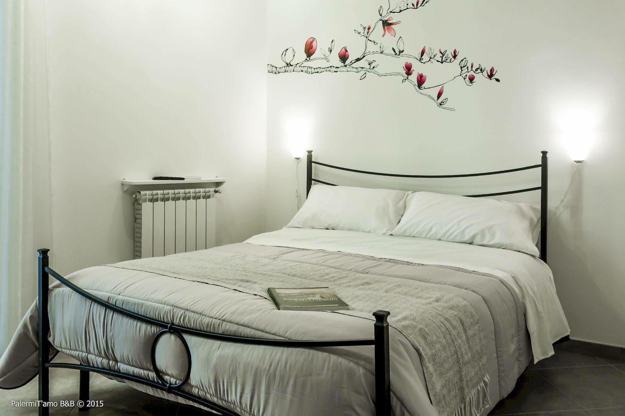 Palermit'Amo Bed & Breakfast Palermo Bagian luar foto